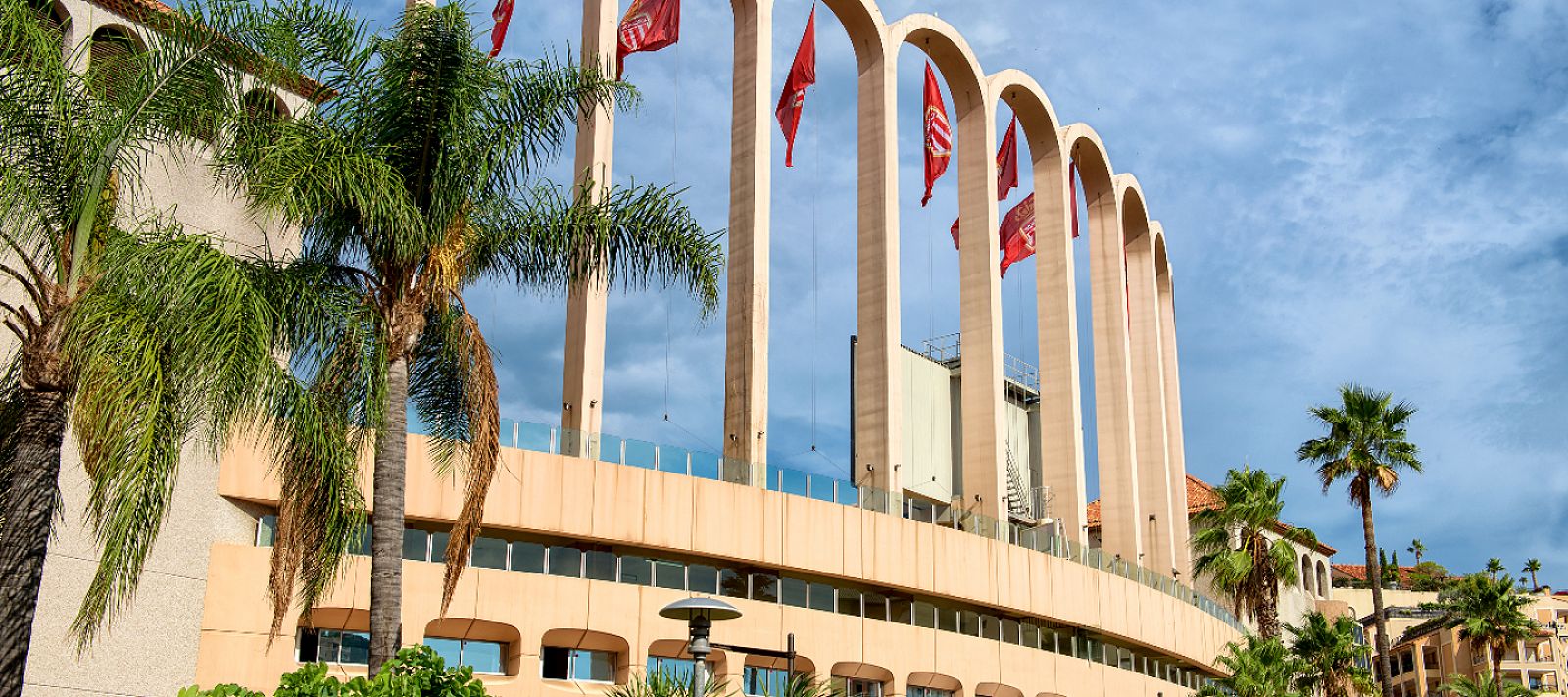 Cảnh quan kiến trúc độc đáo của Stade Louis II