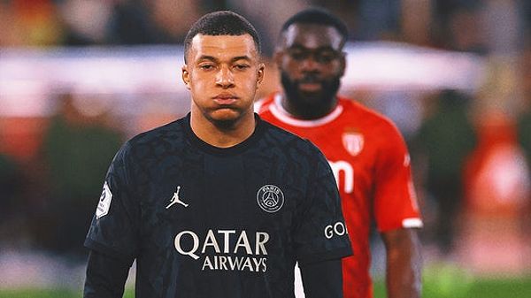 Kylian Mbappe trong trận đấu với Monaco