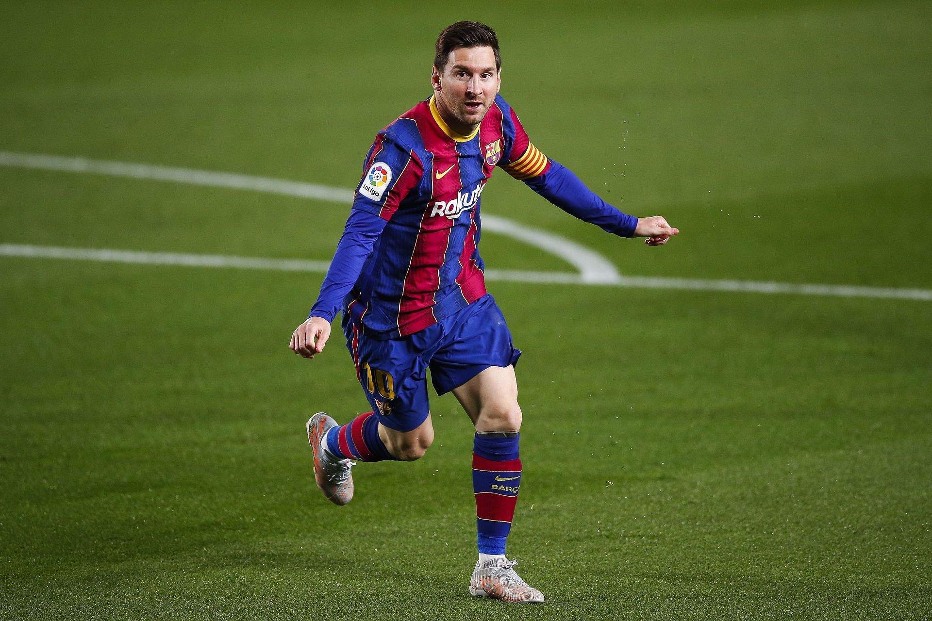 So sánh Lamine Yamal với Lionel Messi: Những điểm tương đồng và khác biệt 1